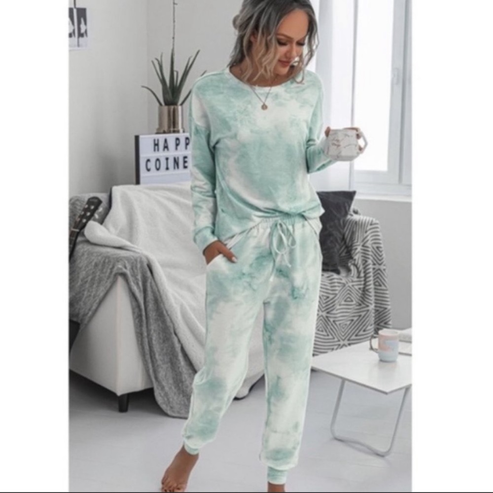 MINT TIE DYE PANT LOUNGE SET - Picture 2 of 9